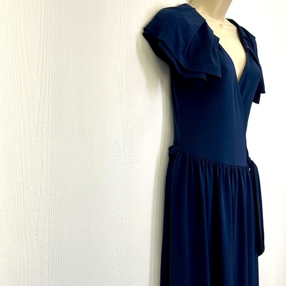 BCBGeneration - Navy Blue Stretch Wrap With Pleat Flutter Shoulders Dress Size M - Picture 4 of 13